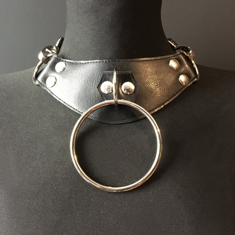 black vegan leather goth necklace collar choker chains gothic faux leather pvc 