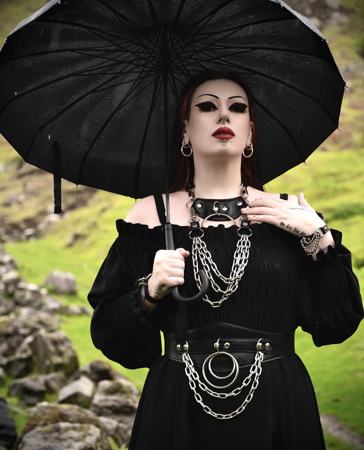 black vegan leather waist cincher gothic belt goth corset chains and rings black and silver harness 
